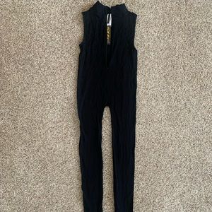 Basic ribbed zip up black jumpsuit